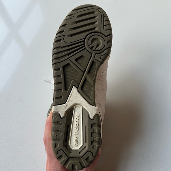 New Balance x Aime Leon Dore 550s - Olive - Picture 3 of 6